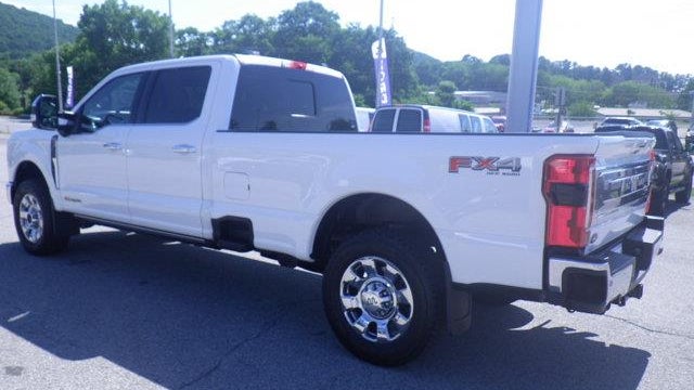 2024 Ford F-350 Super Duty Platinum