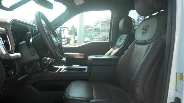 2024 Ford F-350 Super Duty Platinum