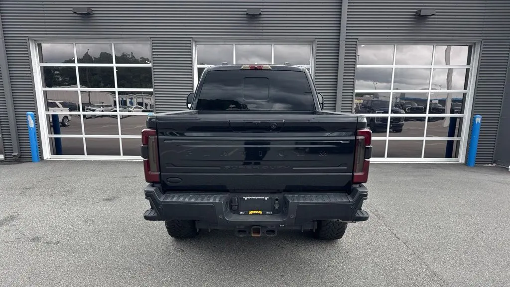 2024 Ford F-350 Super Duty XLT