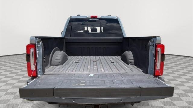 2024 Ford F-350 Super Duty Platinum