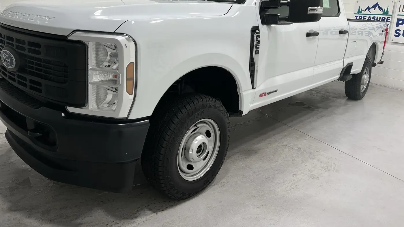 2024 Ford F-350 Super Duty XL