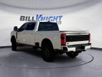 2025 F-350 Super Duty Thumbnail 3