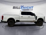 2025 F-350 Super Duty Thumbnail 6
