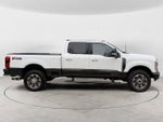 2025 F-350 Super Duty Thumbnail 6