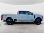 2025 F-350 Super Duty Thumbnail 6