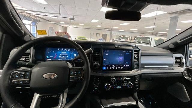 2025 Ford F-350 Super Duty King Ranch