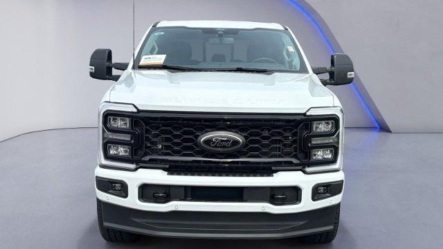 2025 Ford F-350 Super Duty XLT