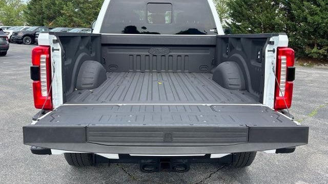 2025 Ford F-350 Super Duty XLT