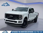 2025 F-350 Super Duty Thumbnail 1