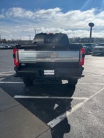 2025 F-350 Super Duty Thumbnail 5