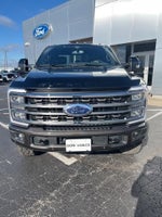 2025 F-350 Super Duty Thumbnail 9