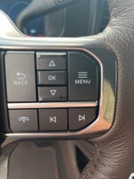 2025 F-350 Super Duty Thumbnail 16