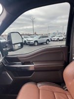 2025 F-350 Super Duty Thumbnail 30