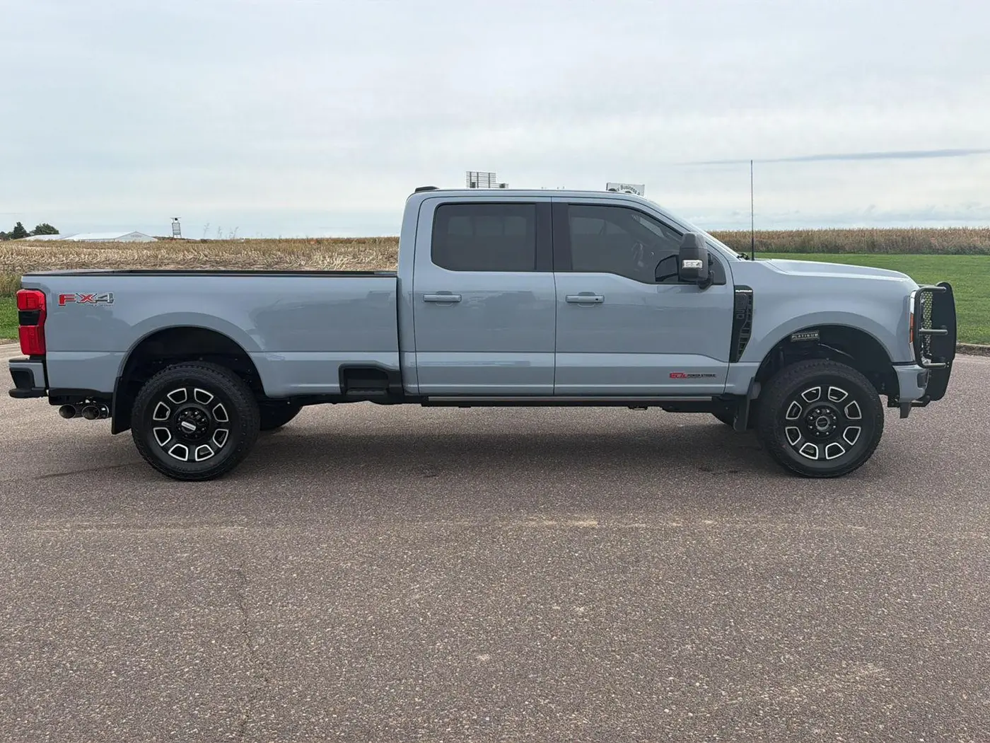 2025 Ford F-350 - $89,999
