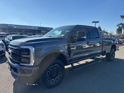 2025 Ford F-350 Super Duty 4X4 Platinum 4DR Crew Cab 6.8 FT. SB SRW Pickup