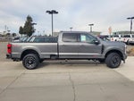 2025 F-350 Super Duty Thumbnail 3