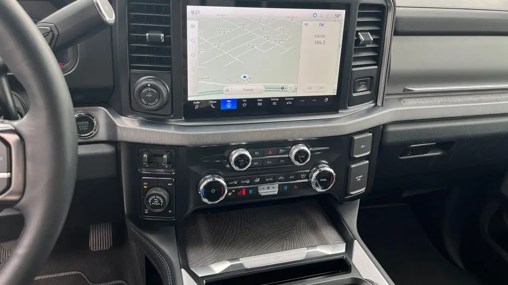 2025 Ford F-350 Super Duty XLT