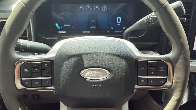 2025 Ford F-350 Super Duty XL