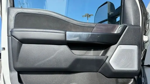 2026 Ford F-350 Super Duty Lariat