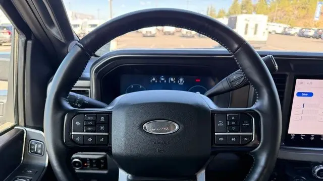 2026 Ford F-350 Super Duty Lariat