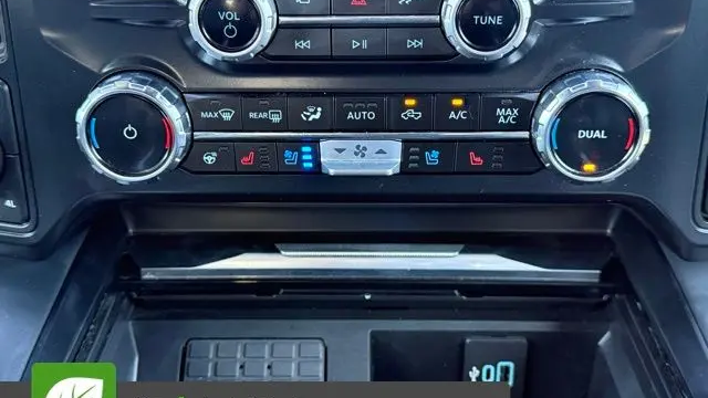 2026 Ford F-350 Super Duty Lariat