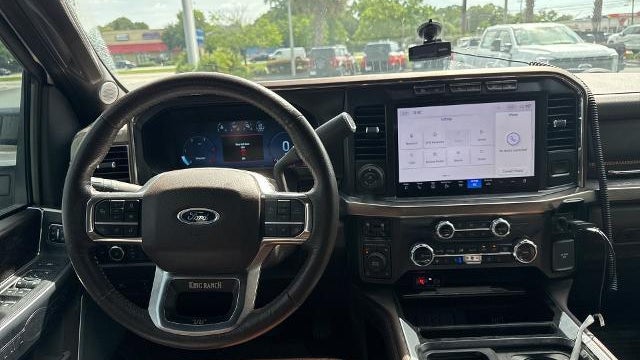 2023 Ford F-350 Super Duty King Ranch