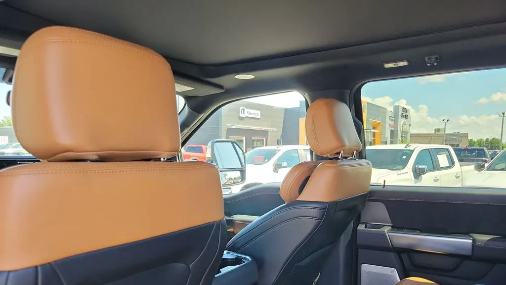 2024 Ford F-350 Super Duty Platinum