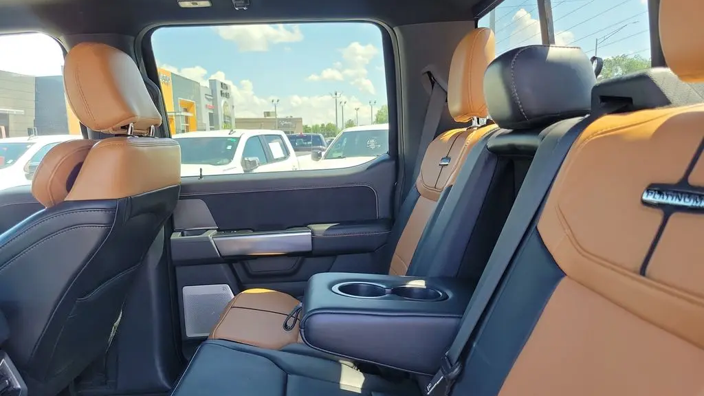 2024 Ford F-350 Super Duty Platinum