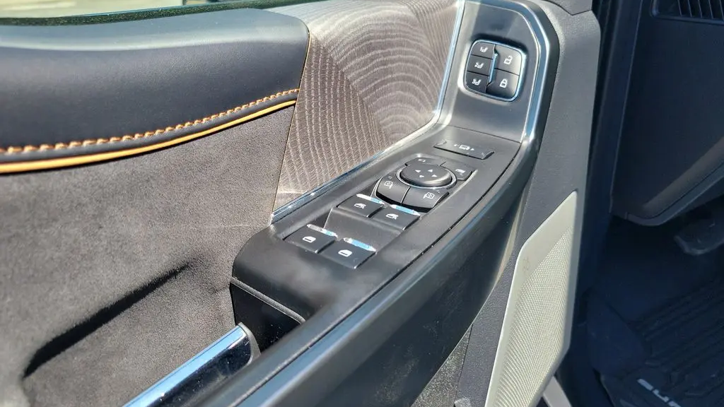2024 Ford F-350 Super Duty Platinum