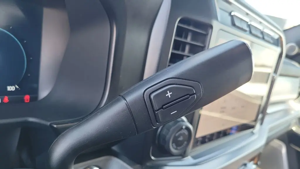 2024 Ford F-350 Super Duty Platinum