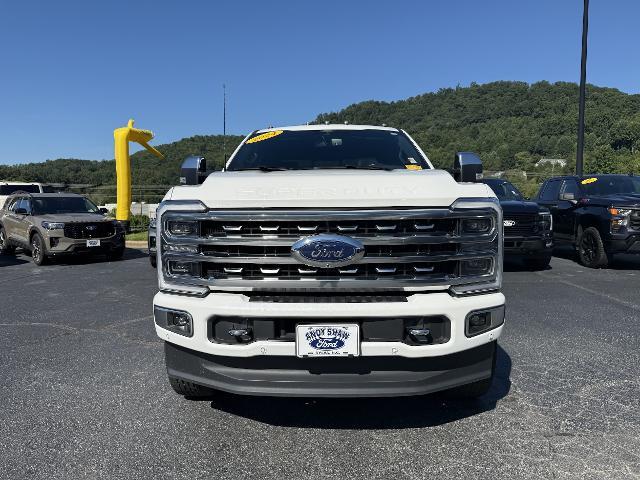 2024 Ford F-350 Super Duty Platinum — photo 1 of 10