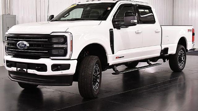 2025 Ford F-350 Super Duty King Ranch