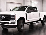 2025 F-350 Super Duty Thumbnail 3