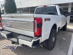 2025 F-350 Super Duty Thumbnail 5
