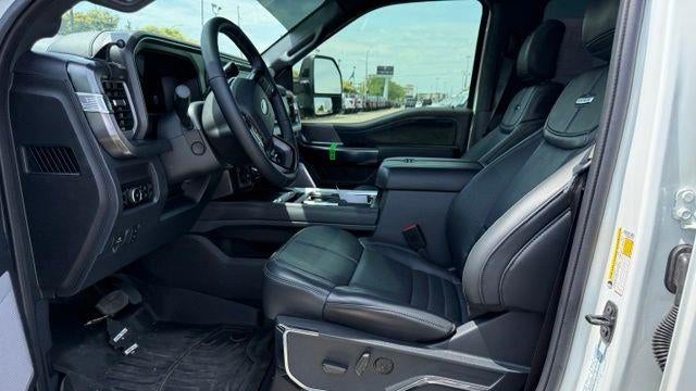 2025 Ford F-350 Super Duty King Ranch