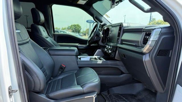 2025 Ford F-350 Super Duty King Ranch