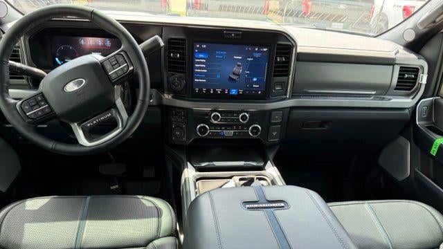2025 Ford F-350 Super Duty King Ranch