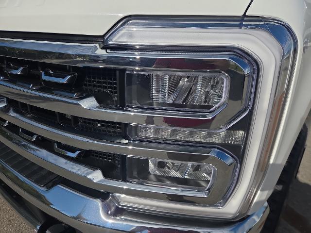 2025 Ford F-350 - $76,571