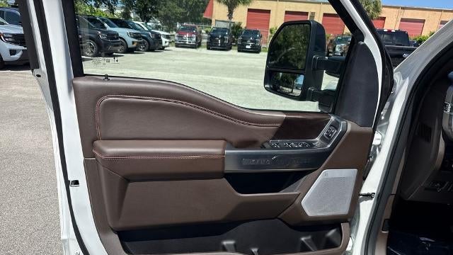 2025 Ford F-350 Super Duty XLT