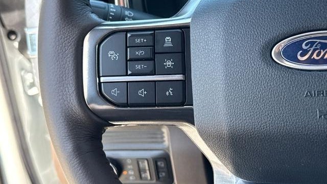 2025 Ford F-350 Super Duty XLT