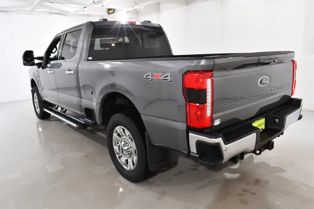 2026 Ford F-350 - $76,955