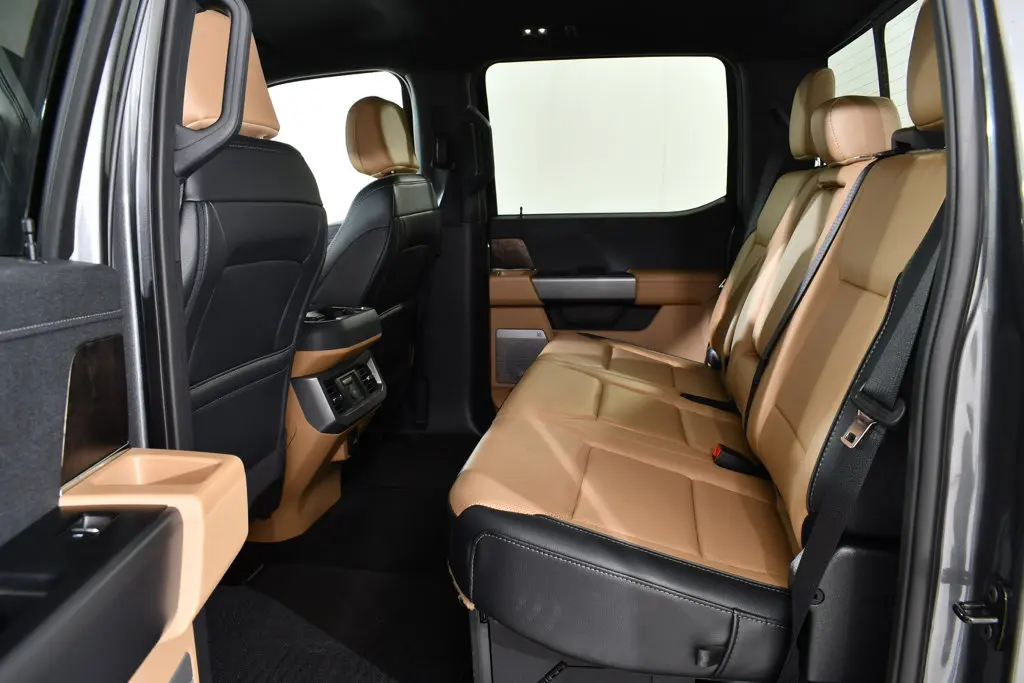 2026 Ford F-350 - $76,955