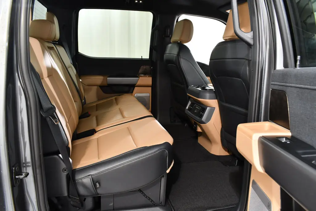 2026 Ford F-350 - $76,955