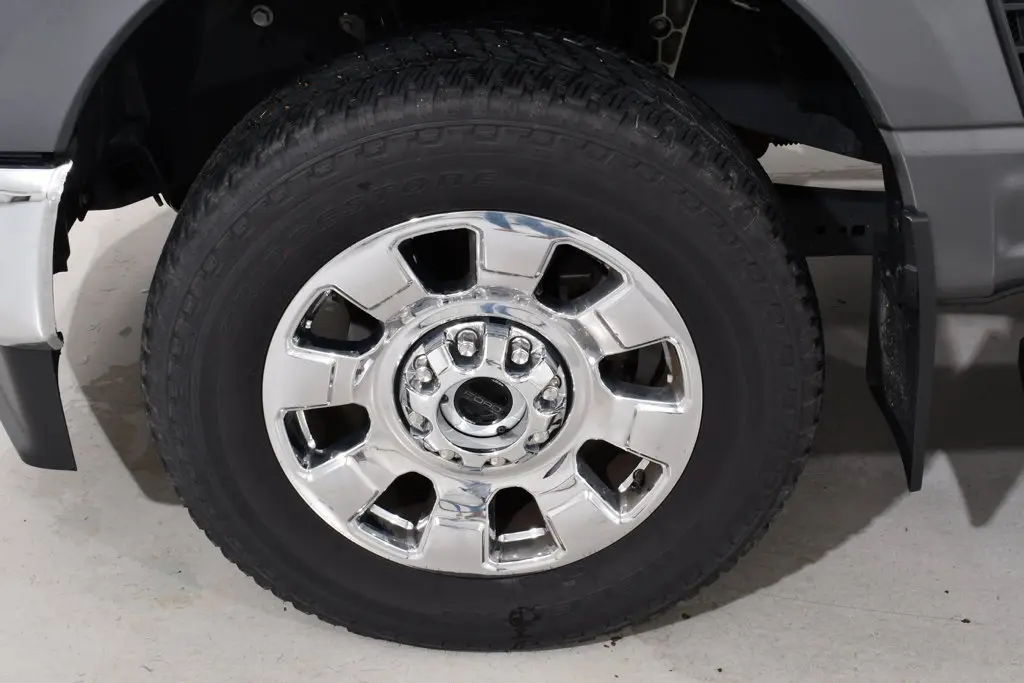 2026 Ford F-350 - $76,955