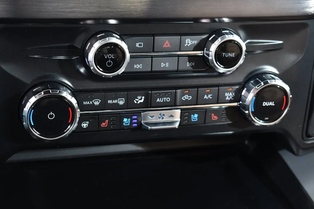 2026 Ford F-350 - $76,955