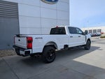 2023 F-350 Super Duty Thumbnail 4
