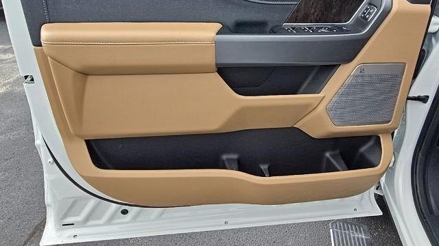 2024 Ford F-350 Super Duty Platinum