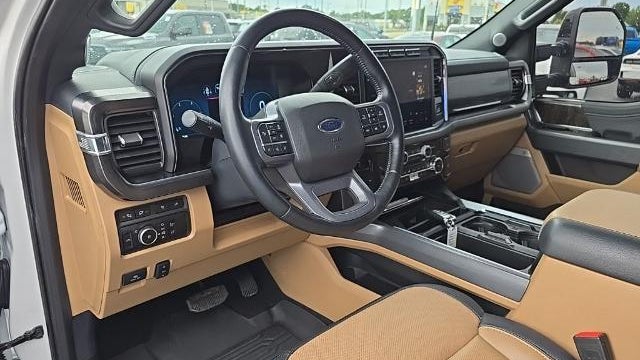 2024 Ford F-350 Super Duty Platinum
