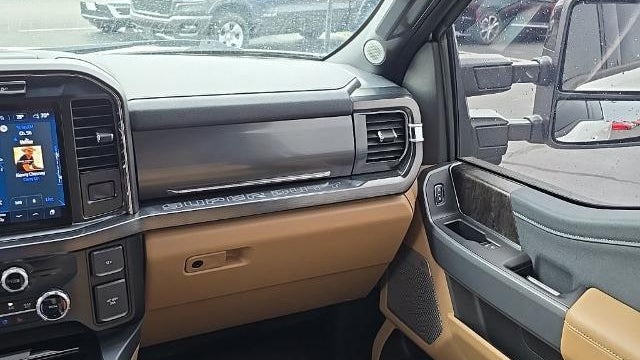 2024 Ford F-350 Super Duty Platinum
