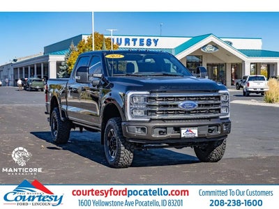 2025 Ford F-350 Super Duty 4X4 XL 4DR Crew Cab 8 FT. LB SRW Pickup